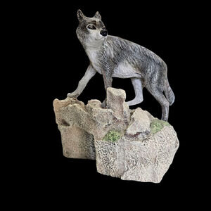 Second Nature Design Gray Wolf Figurine Wildlife Collectible Rocky Base